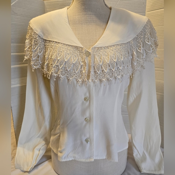 Tarazzia Tops - Tarazzia Victorian Romance Style Ivory Blouse Hand  Made Collar Pearl Coquette M